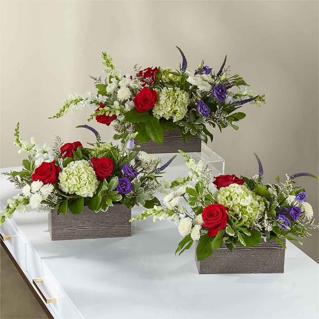 Sweet Magnolia Bouquet – MOLLY'S FLORIST, Mullins SC