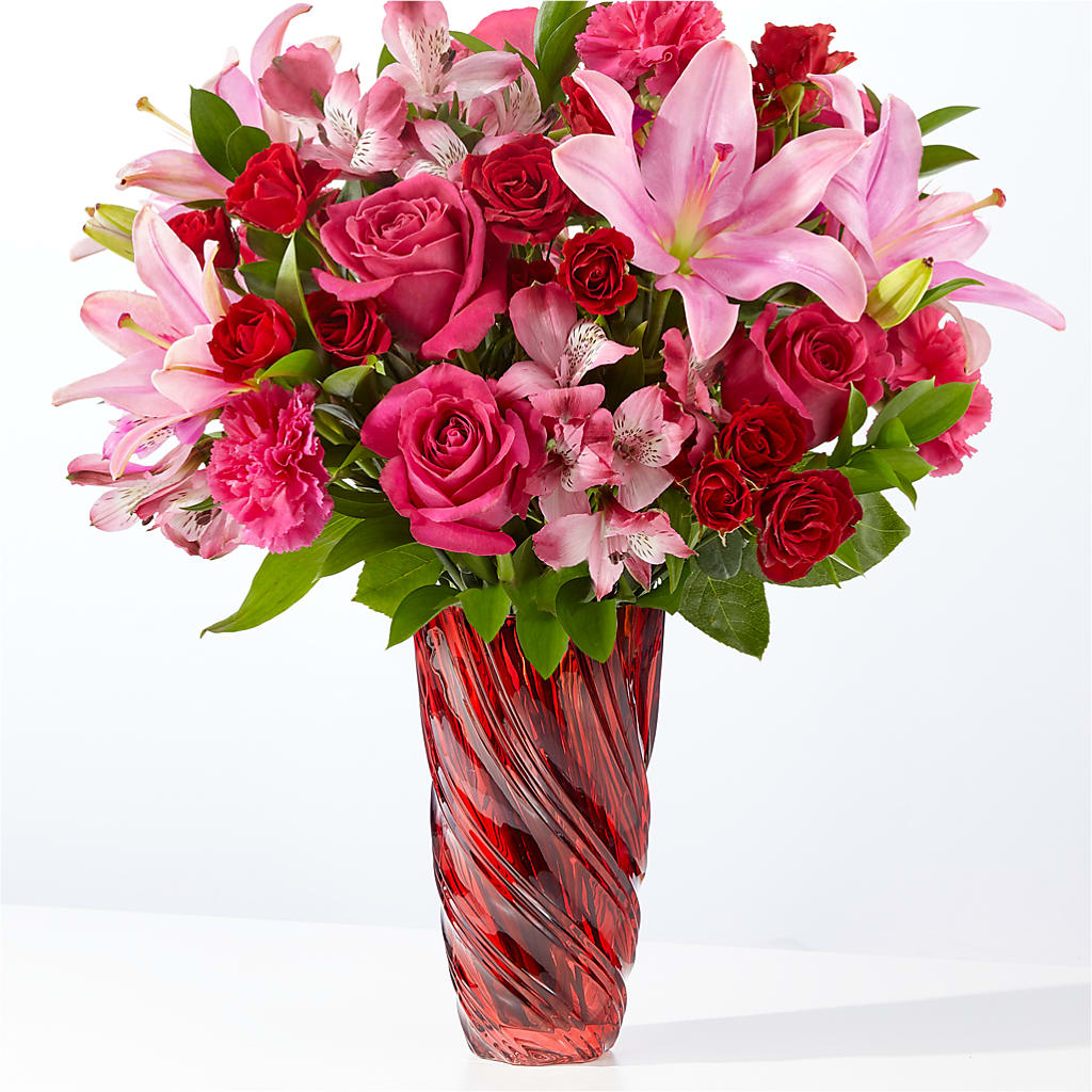 In Love Bouquet with Luxe Swirl Vase – MOLLY'S FLORIST, Mullins SC