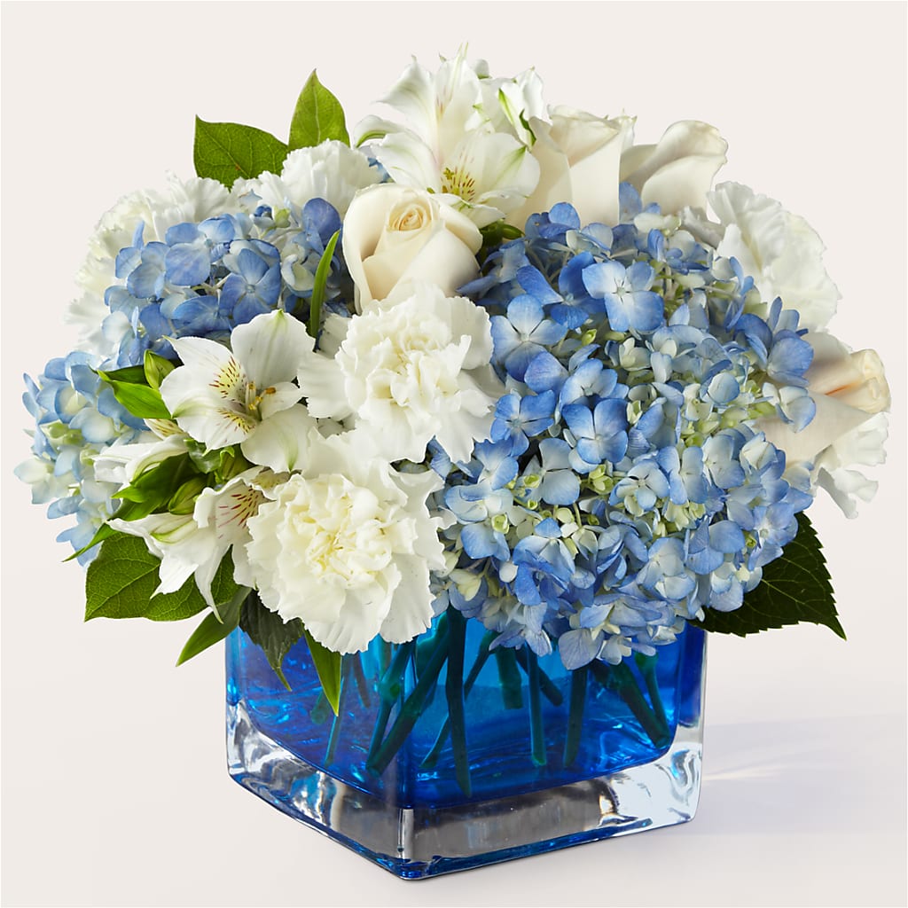Soothing Waters Bouquet – MOLLY'S FLORIST, Mullins SC