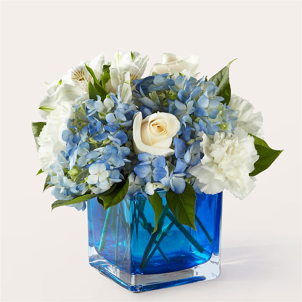 Soothing Waters Bouquet – MOLLY'S FLORIST, Mullins SC