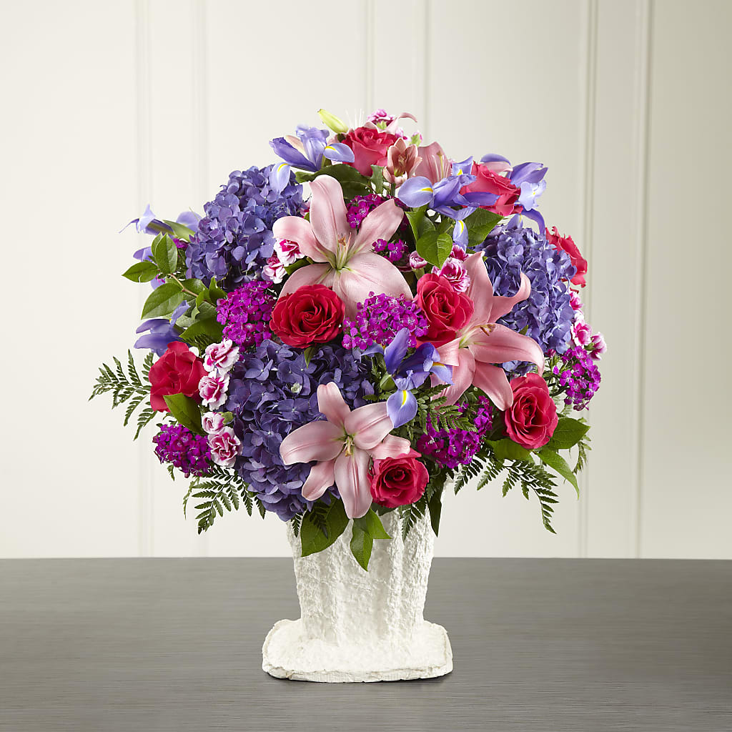 We Fondly Remember Arrangement – MOLLY'S FLORIST, Mullins SC