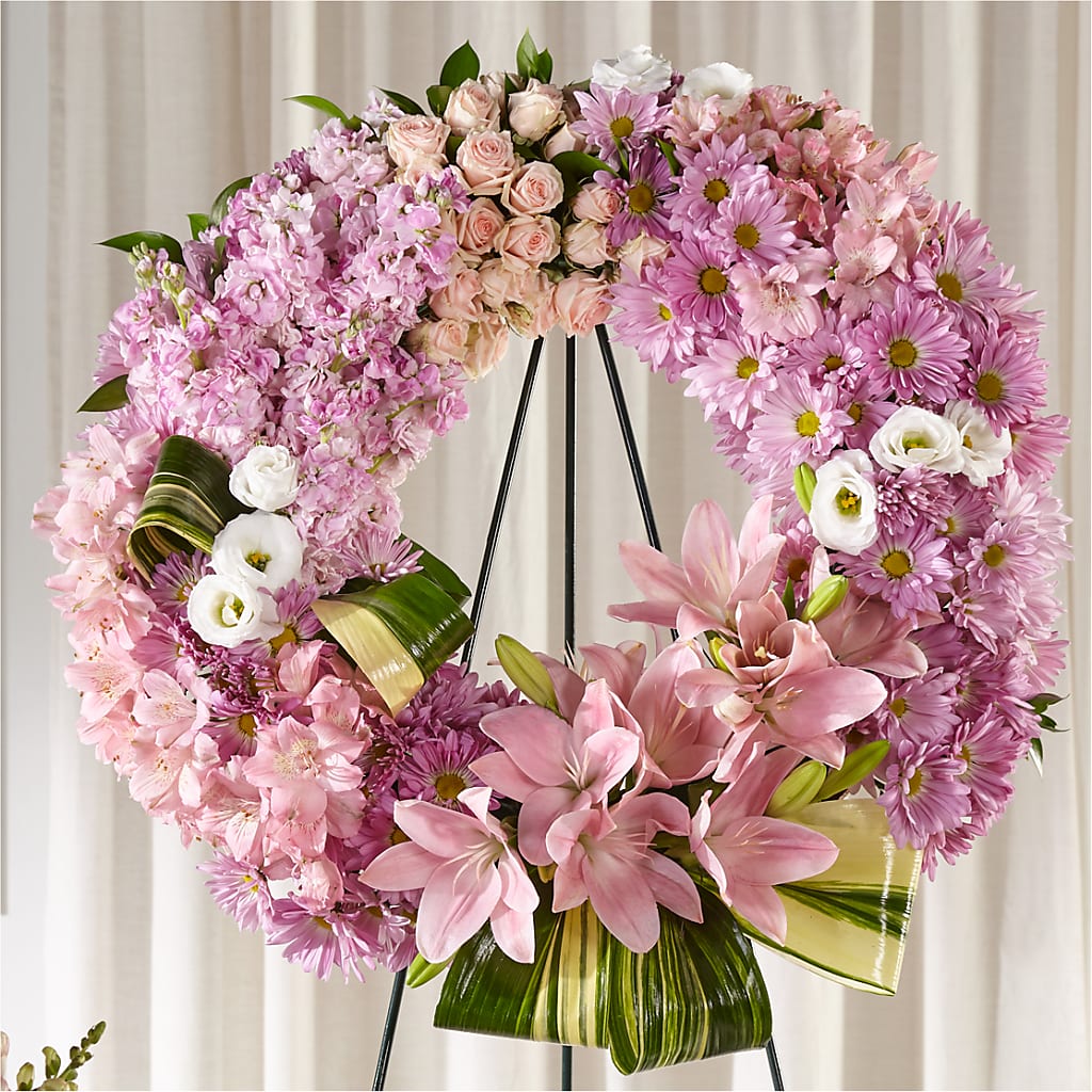 Gift of Warmth Wreath – MOLLY'S FLORIST, Mullins SC