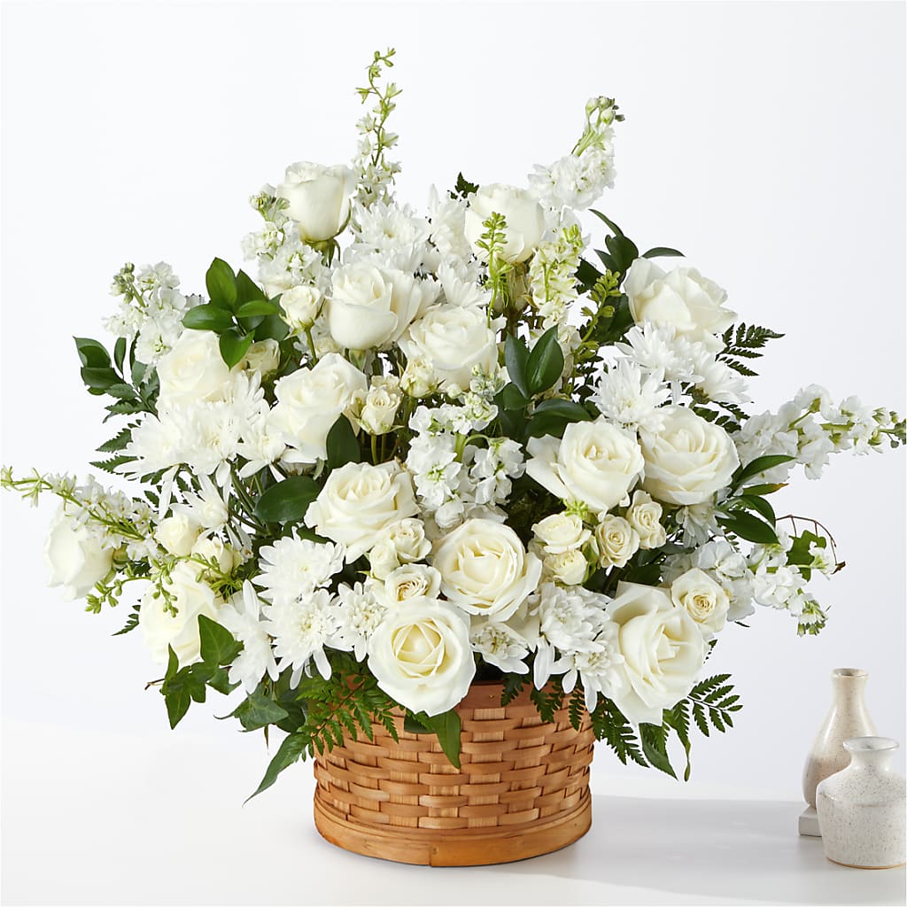 Heartfelt Condolences Arrangement – MOLLY'S FLORIST, Mullins SC