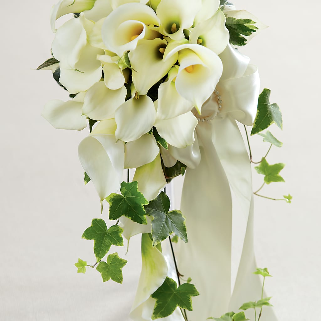 White Chapel Bouquet – MOLLY'S FLORIST, Mullins SC