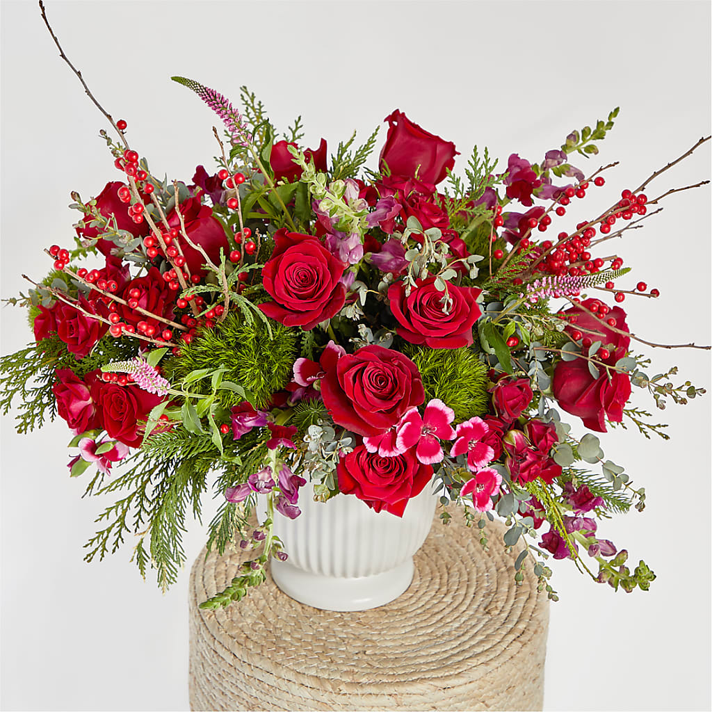 Big Red Bow Bouquet – MOLLY'S FLORIST, Mullins SC
