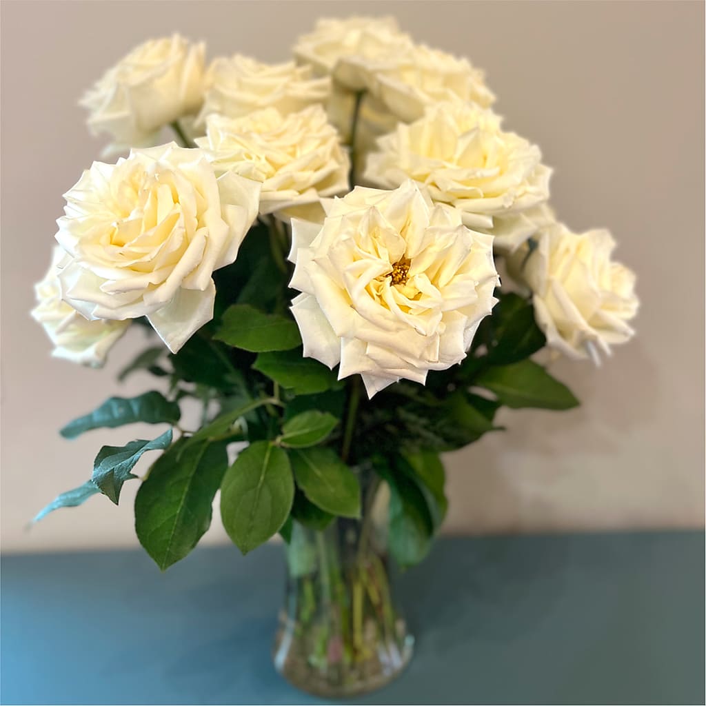 Long Stem Yellow Rose Bouquet – MOLLY'S FLORIST, Mullins SC