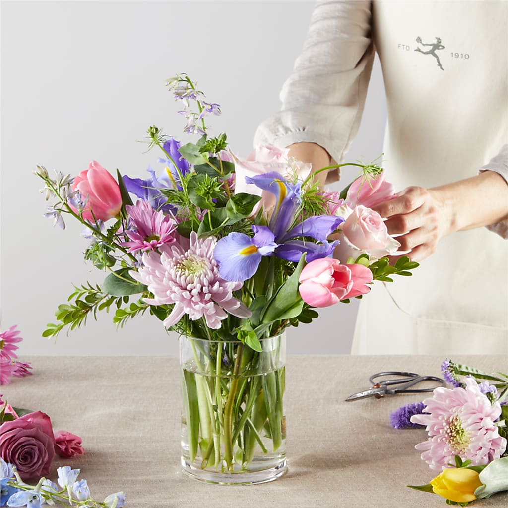 Pastel Tradition - A Florist Original – MOLLY'S FLORIST, Mullins SC