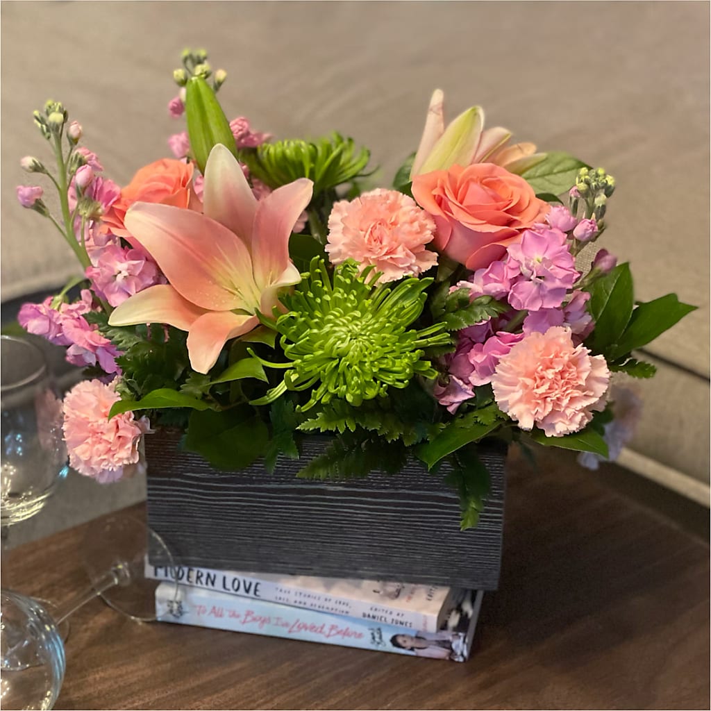 Beautiful Spirit Basket – MOLLY'S FLORIST, Mullins SC