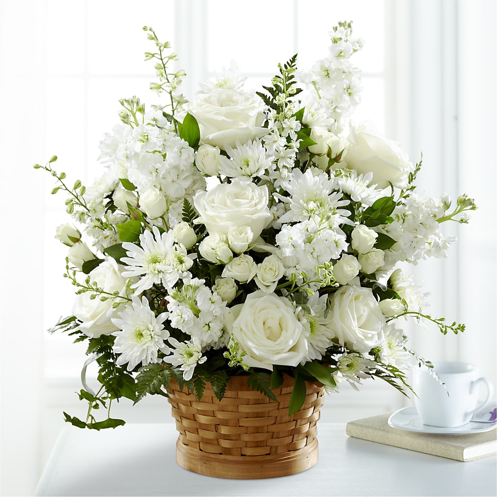 Heartfelt Condolences Arrangement – MOLLY'S FLORIST, Mullins SC