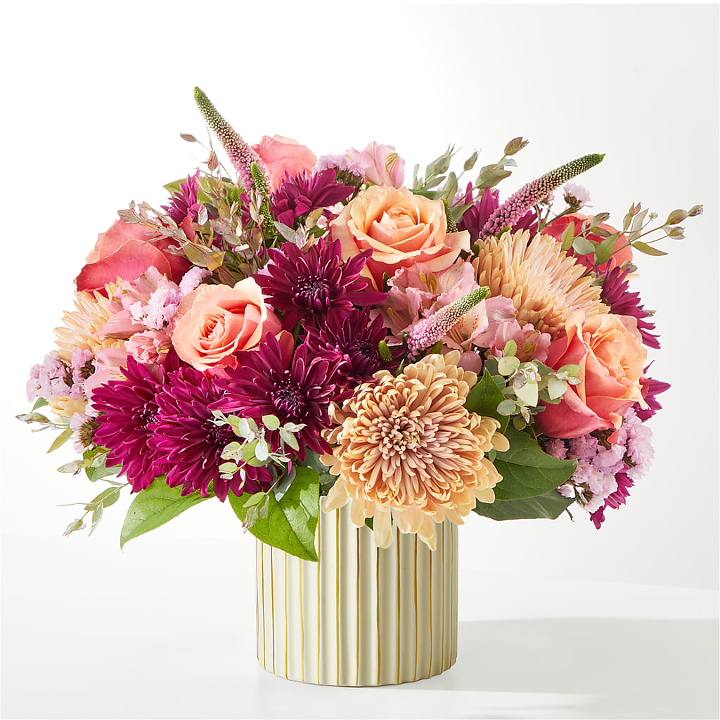 Berry Cobbler Bouquet with Ivory Vase – MOLLY'S FLORIST, Mullins SC