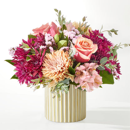 Berry Cobbler Bouquet with Ivory Vase – MOLLY'S FLORIST, Mullins SC